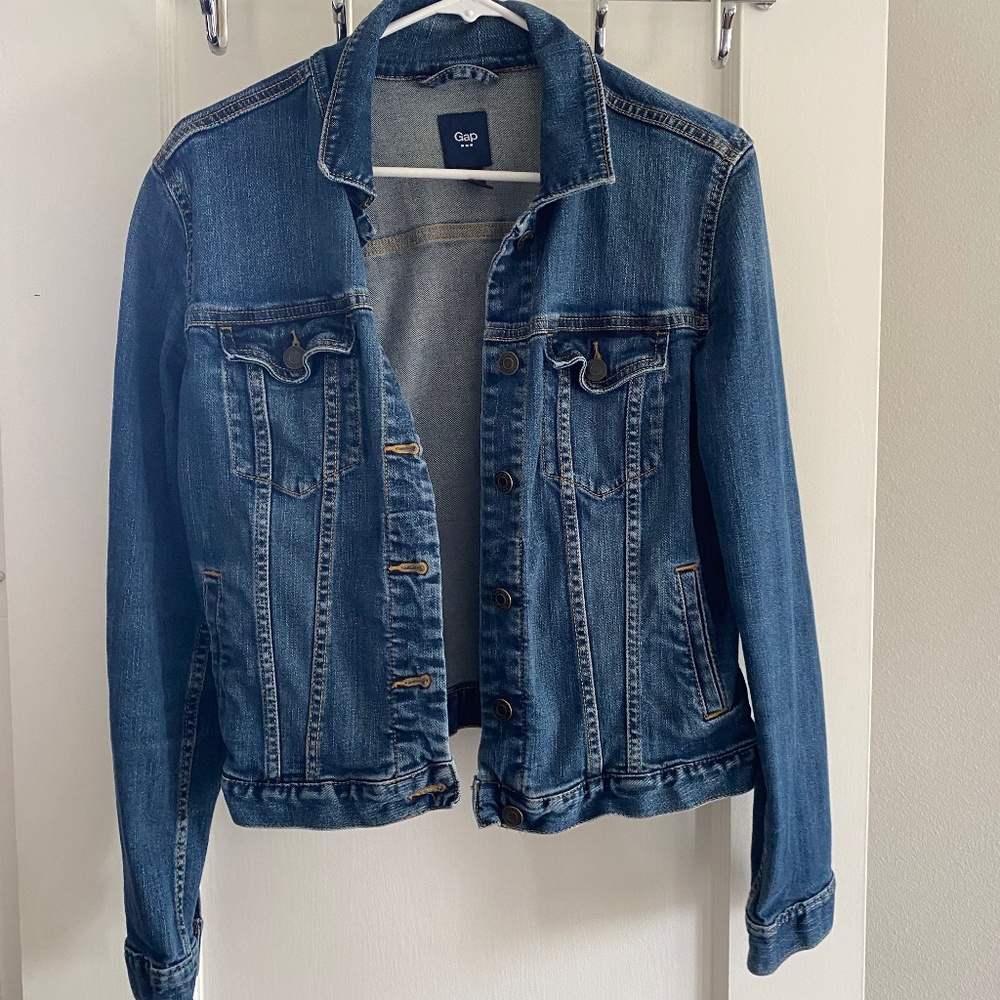 Dark Wash Gap Jean Jacket